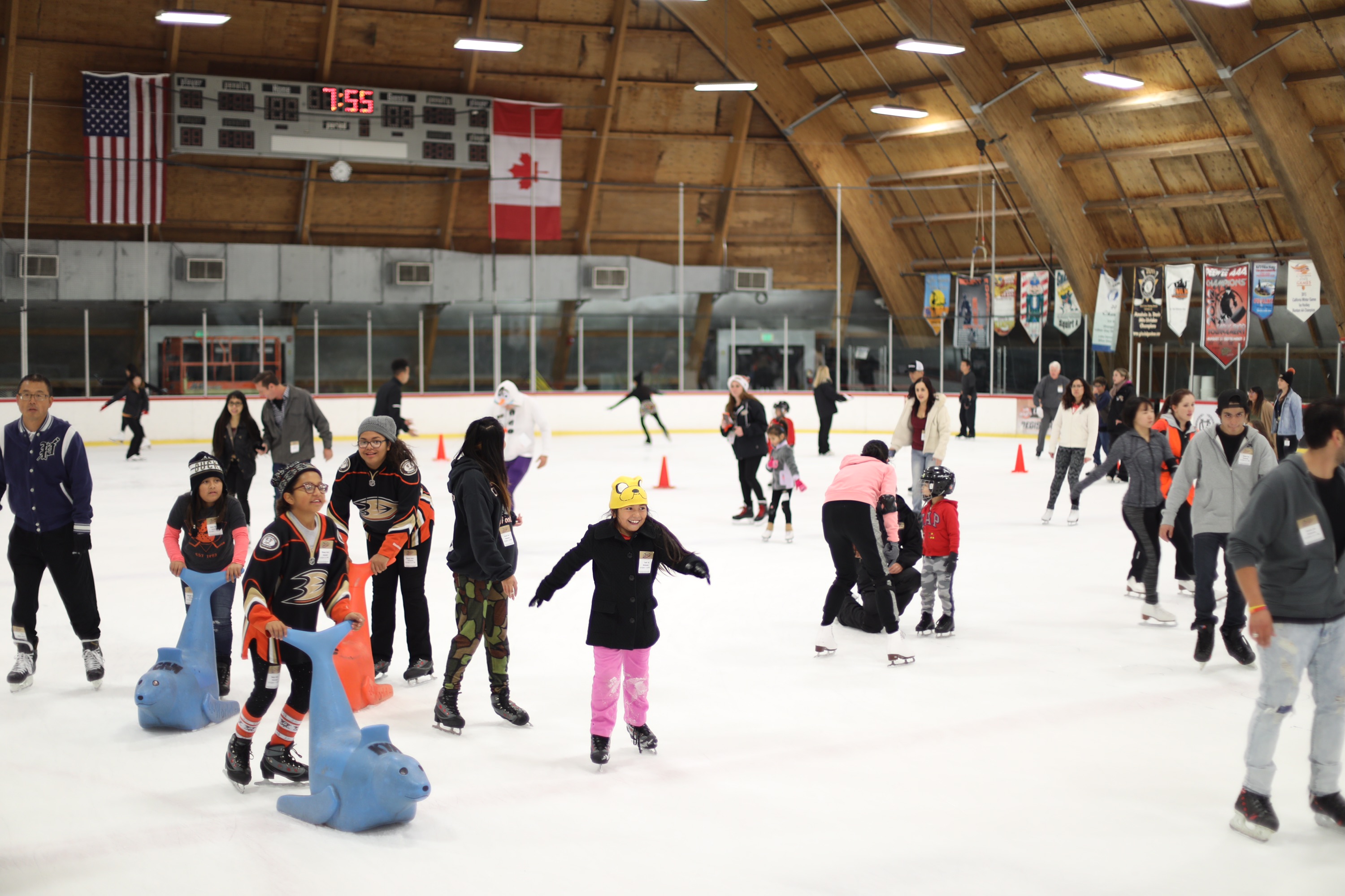 Public Skating at Yorba Linda ICE